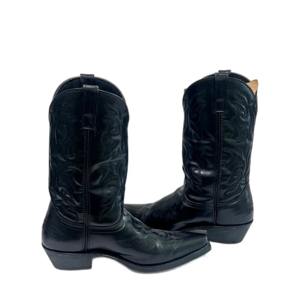 Laredo Hawk Western Cowboy Boots Men’s Size 10D Snip Toe. Color Black.